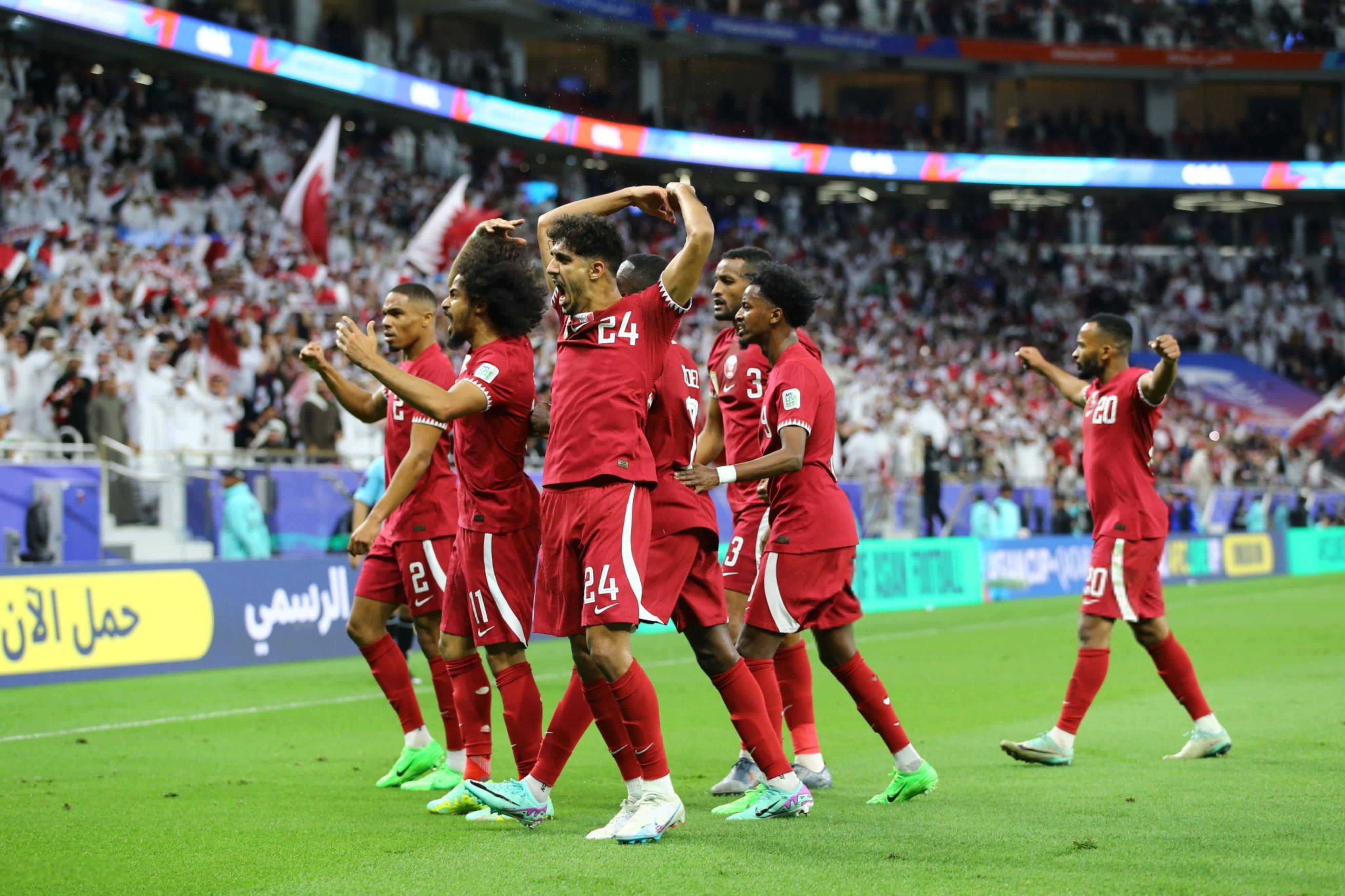 👀亚洲杯前瞻：12次交手赢7次！卡塔尔占尽天时地利 约旦逆袭难度极大