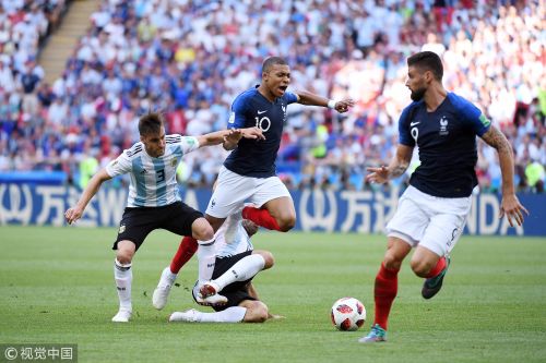 [高清组图]姆巴佩梅开二度 法国4-3淘汰阿根廷